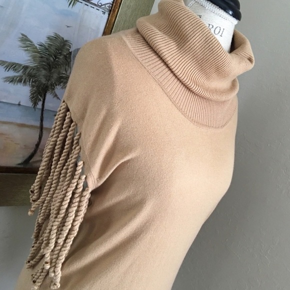 Sheri Bodell Camel Rope Fringe Sweater Tunic - Picture 2 of 5